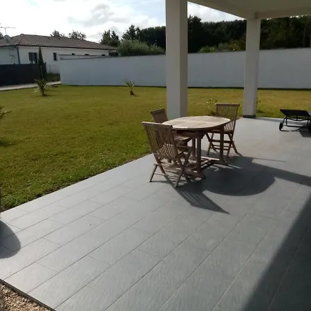 Complet - Un Air De Campagne Holiday home Montauban